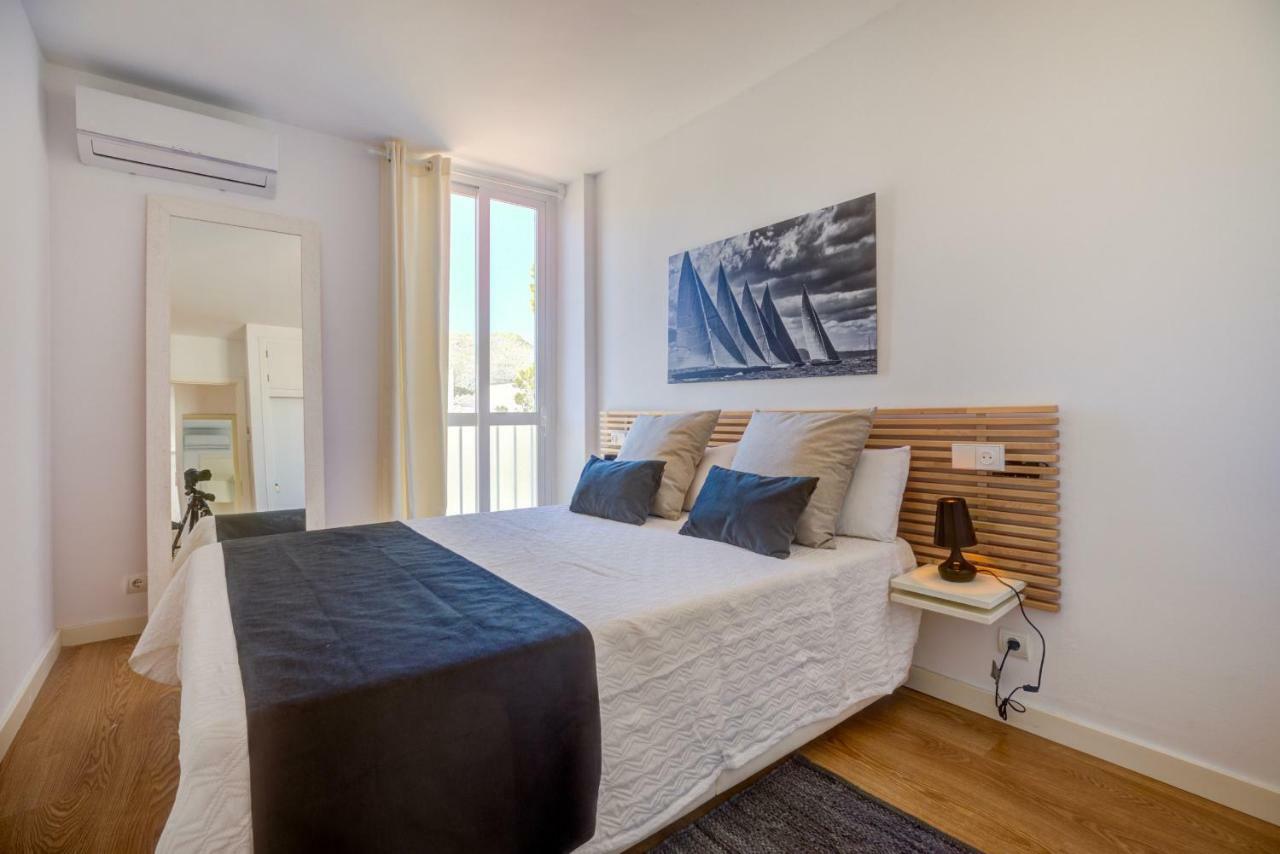 Beachfront Apartment Sivella Port de Pollença Esterno foto