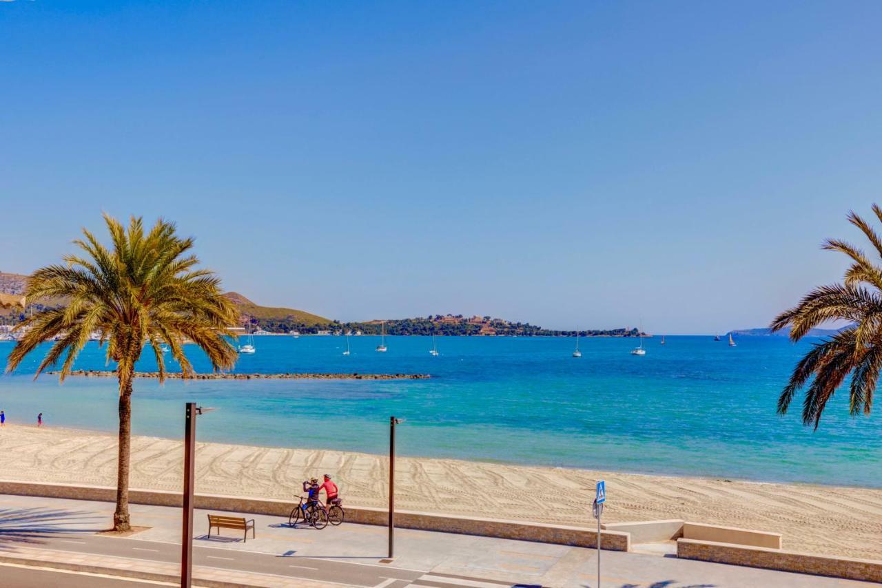 Beachfront Apartment Sivella Port de Pollença Esterno foto