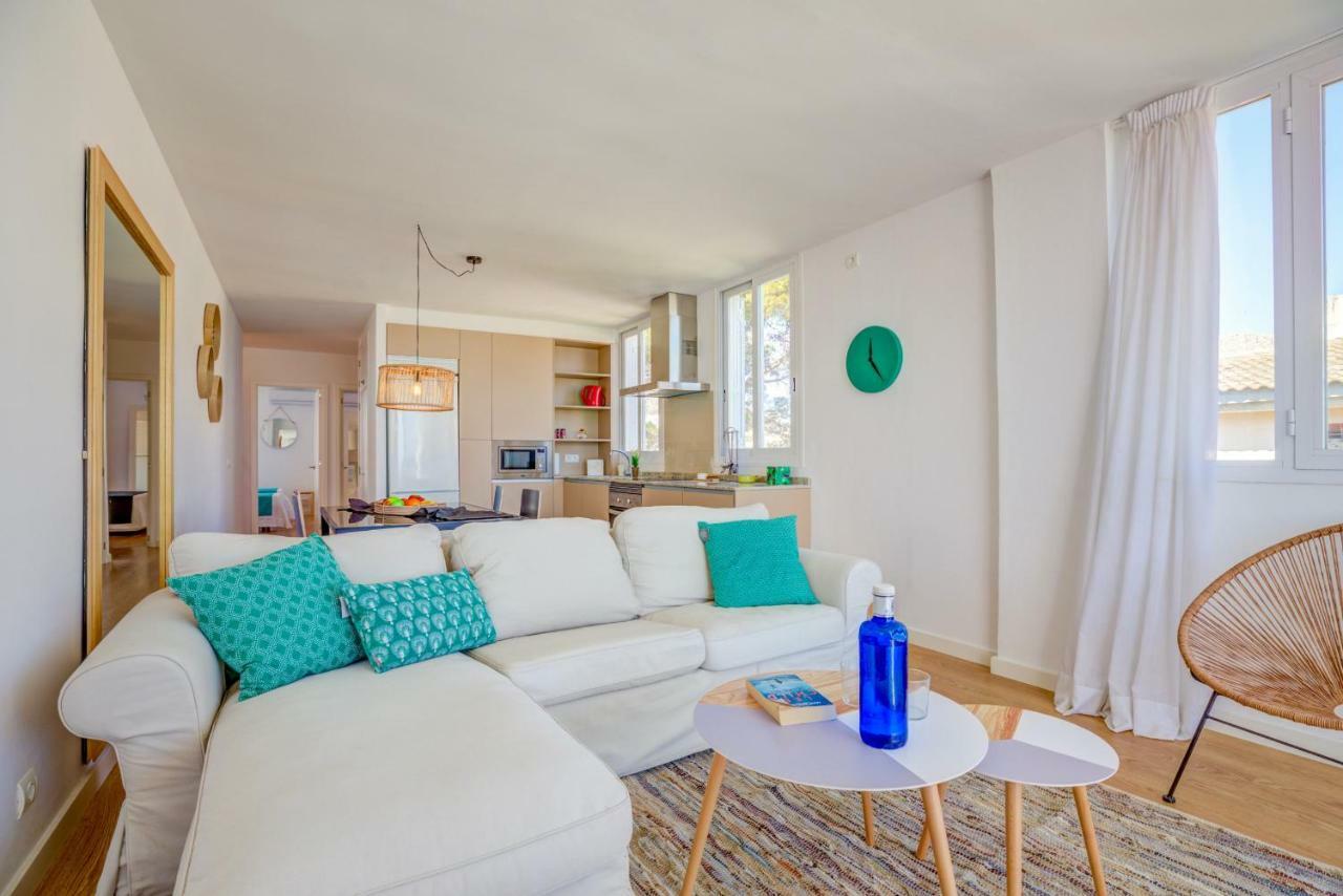 Beachfront Apartment Sivella Port de Pollença Esterno foto