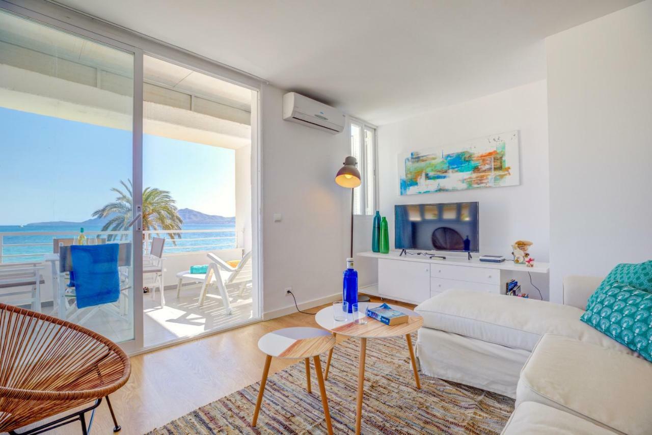 Beachfront Apartment Sivella Port de Pollença Esterno foto
