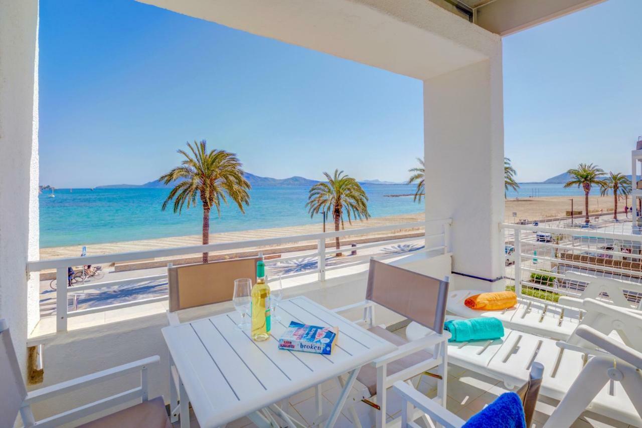 Beachfront Apartment Sivella Port de Pollença Esterno foto